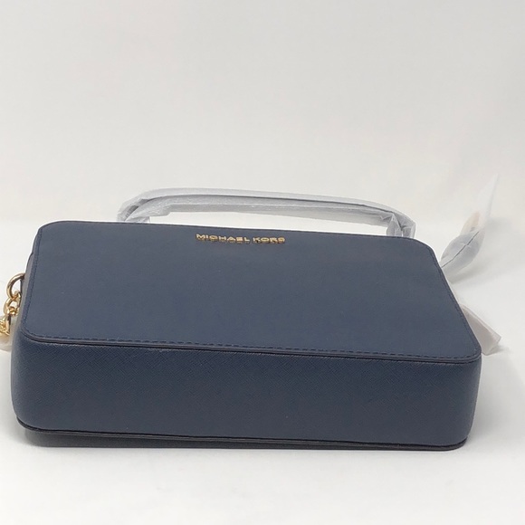 💕💕Michael  Kors Jet Set item crossbody - Picture 8 of 8